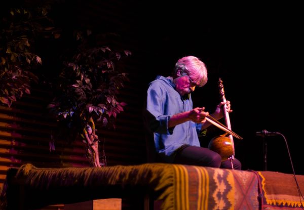 Kayhan Kalhor performs